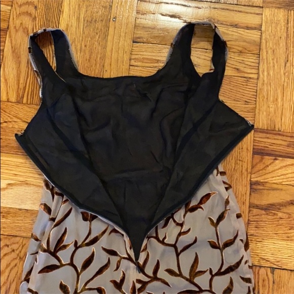 Saks fifth ave chiffon dress with lining. Size S - Picture 7 of 7